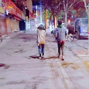 操日本处女嫩逼
